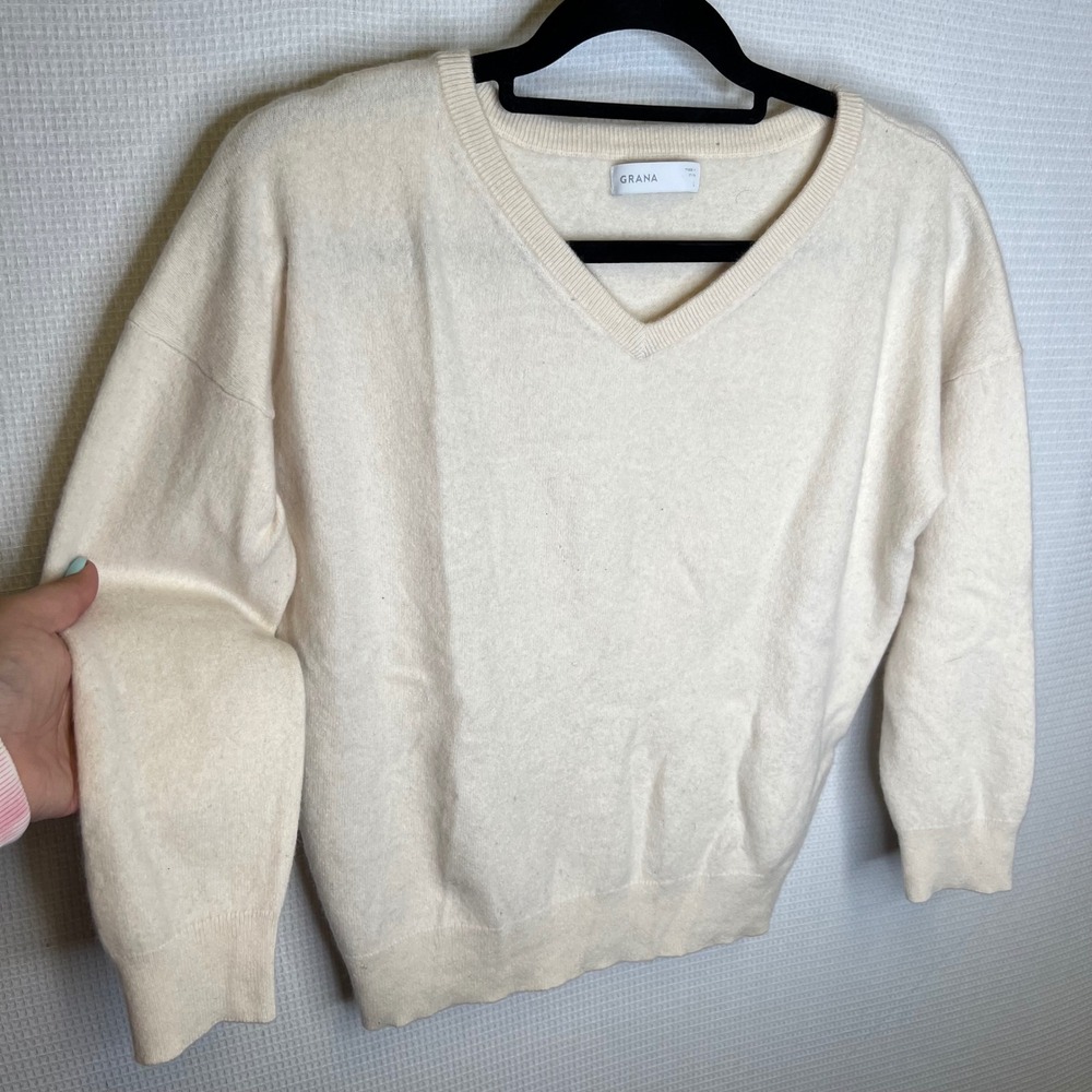 Grana Womens 100% Mongolian Cashmere V-Neck Sweater Cream Large
